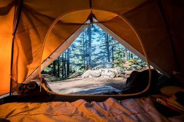 Quels sont les critères importants pour choisir un camping idéal ?