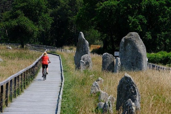 10 Raisons de Choisir le Camping à Carnac pour vos Prochaines Vacances